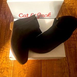 Toddler Size 8 Cat & Jack Penelope Boots